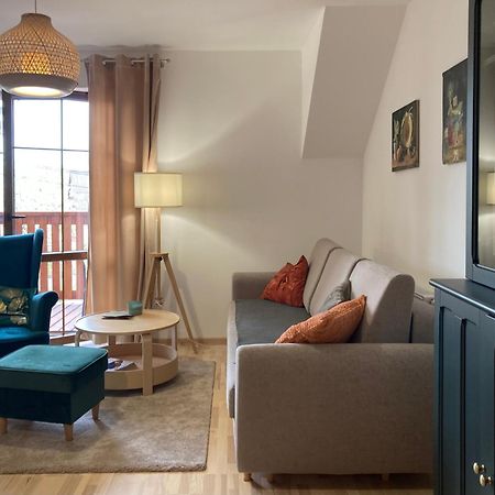 Uroczy Apartament U Mirki Подґужин Екстер'єр фото