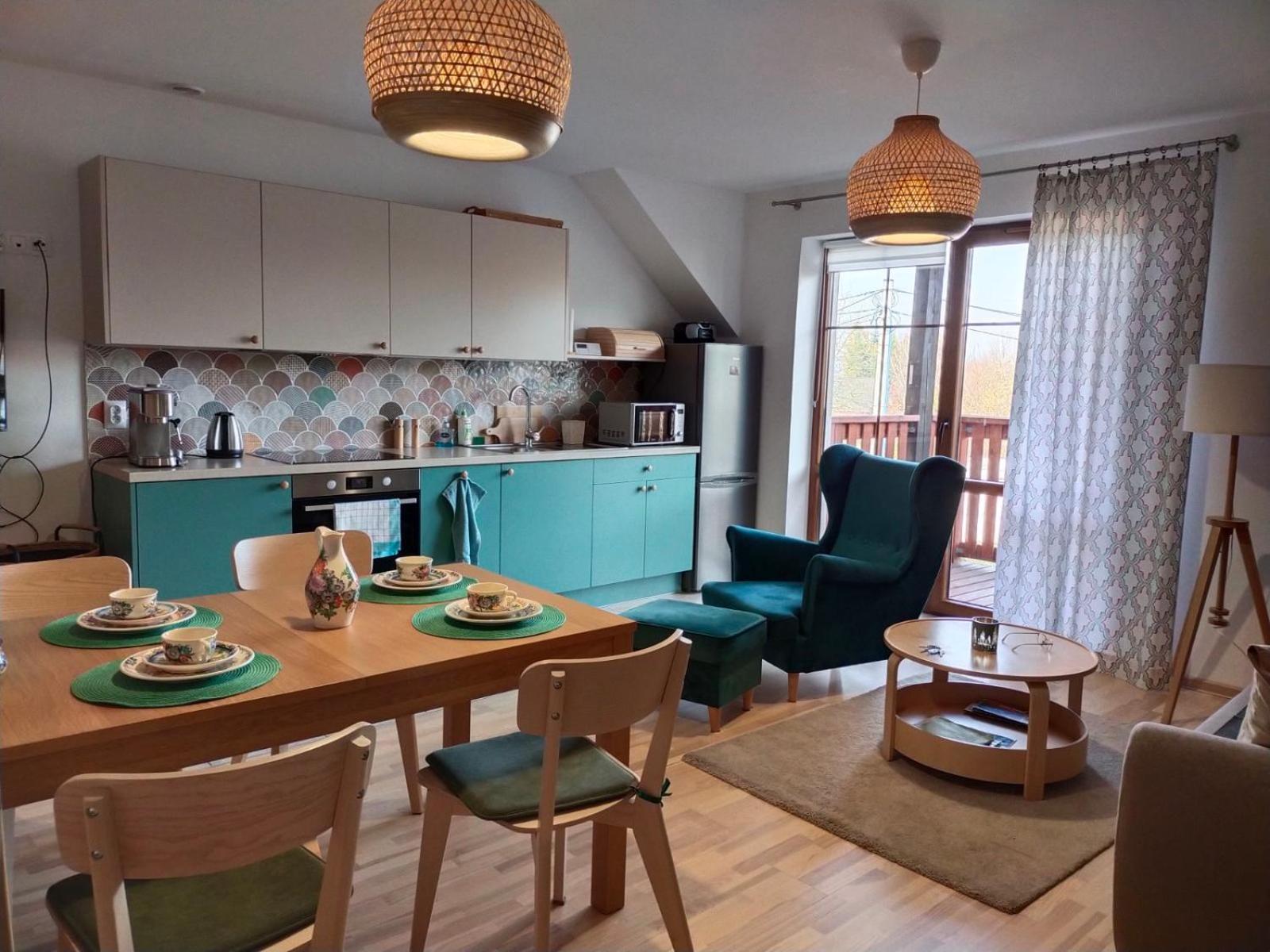 Uroczy Apartament U Mirki Подґужин Екстер'єр фото
